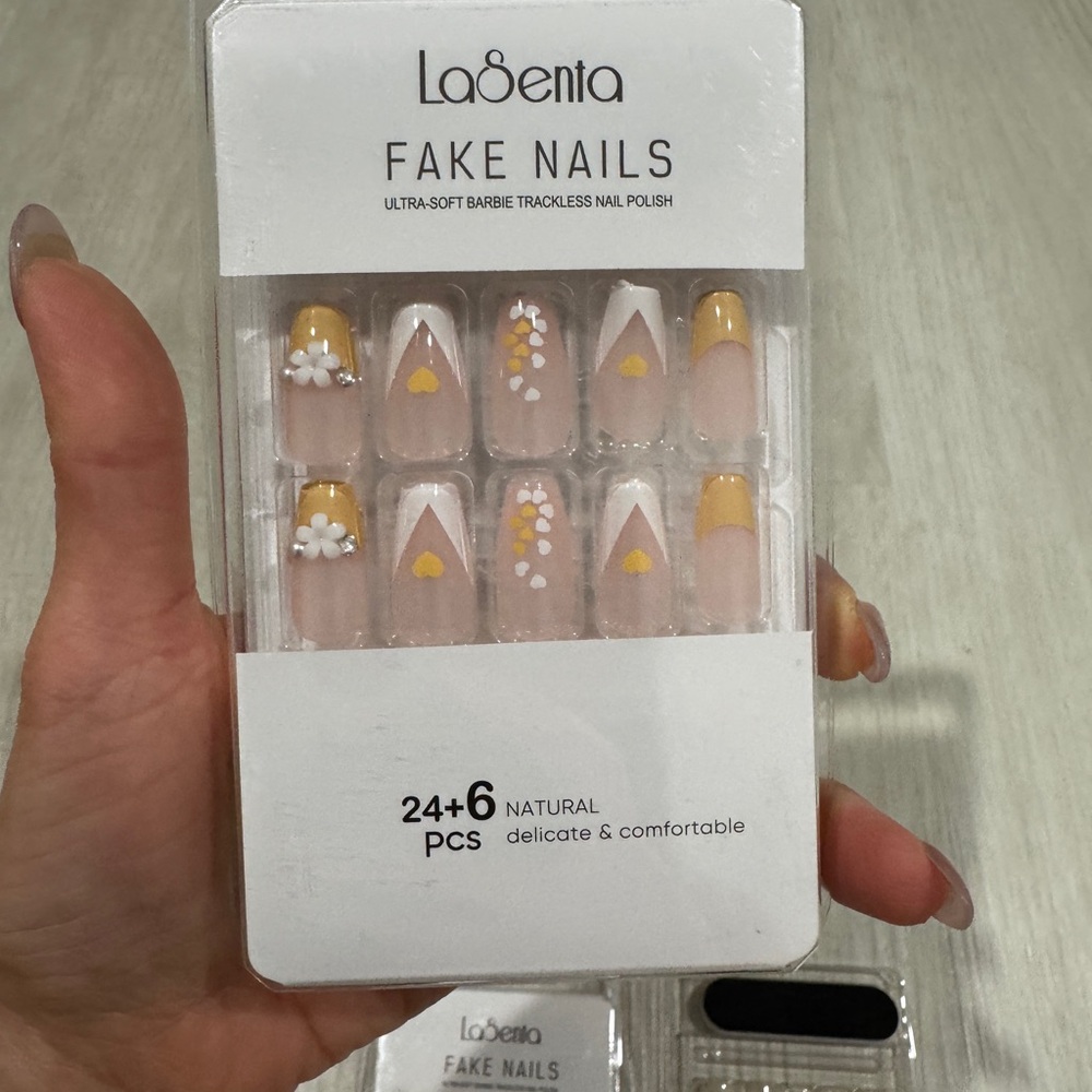 Fake Nails Set - Multicolor - Picture 3 of 5